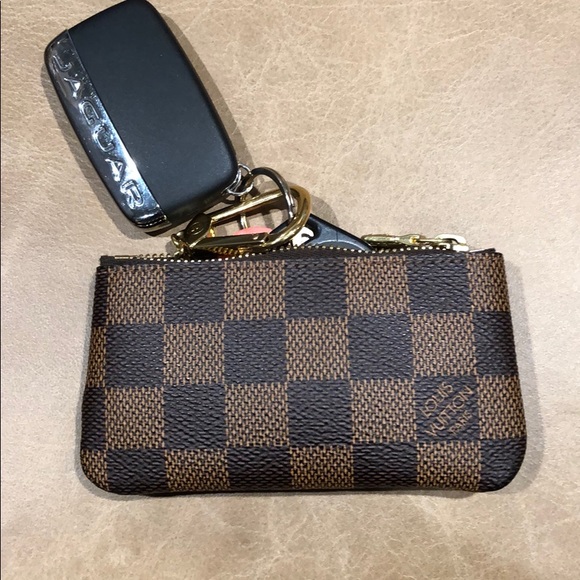 LOUIS VUITTON Clé - Picture 5 of 11